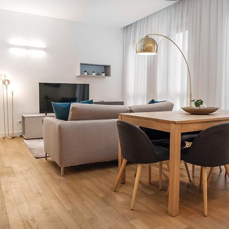 Manzoni 44 Suite Milaan Buitenkant foto
