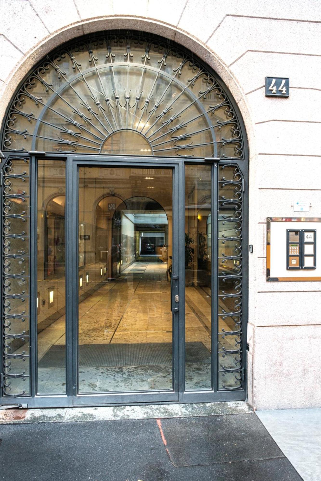 Manzoni 44 Suite Milaan Buitenkant foto